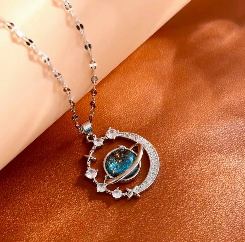 18K Gold Diamond Light Luxury Space Planet Star Series Necklace for Women Gold Color Planet Moon Astronaut Pendant Necklaces Jewelry Gifts